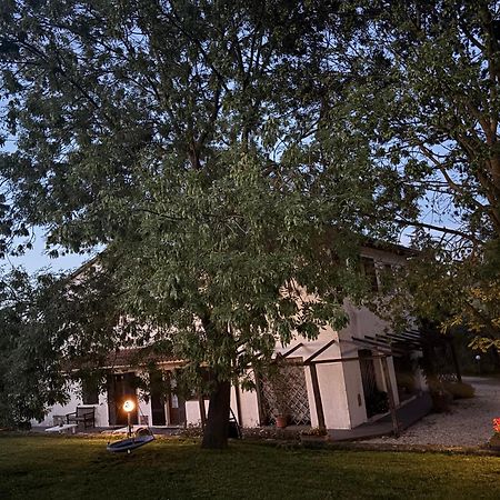מונטמראנו Agriturismo La Locandiera מראה חיצוני תמונה