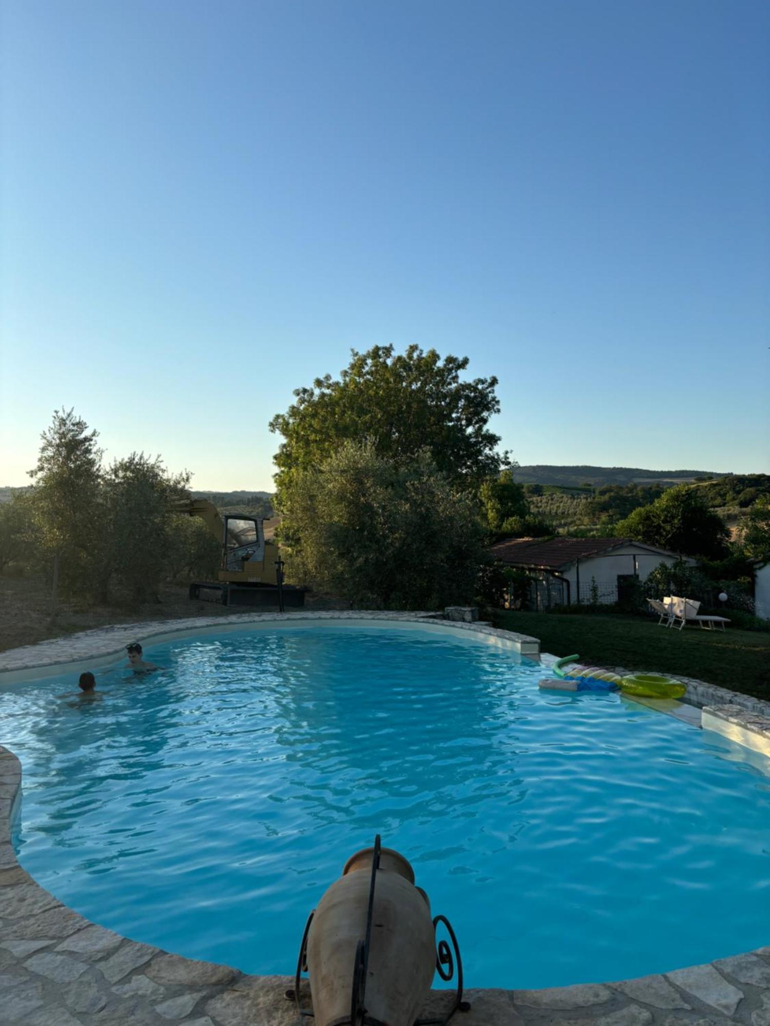 מונטמראנו Agriturismo La Locandiera מראה חיצוני תמונה